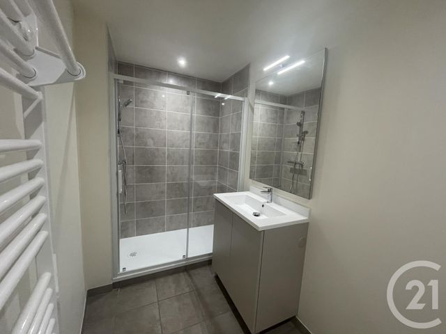 Appartement F2 à louer - 2 pièces - 47.0 m2 - TROYES - 10 - CHAMPAGNE-ARDENNE - Century 21 Martinot Immobilier