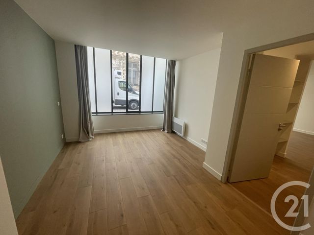 Appartement F2 à louer - 2 pièces - 47.0 m2 - TROYES - 10 - CHAMPAGNE-ARDENNE - Century 21 Martinot Immobilier