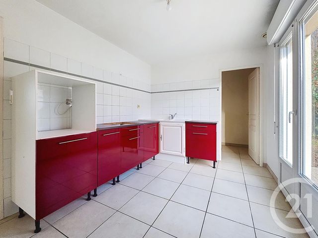 maison à vendre - 5 pièces - 110.0 m2 - ROSIERES PRES TROYES - 10 - CHAMPAGNE-ARDENNE - Century 21 Martinot Immobilier