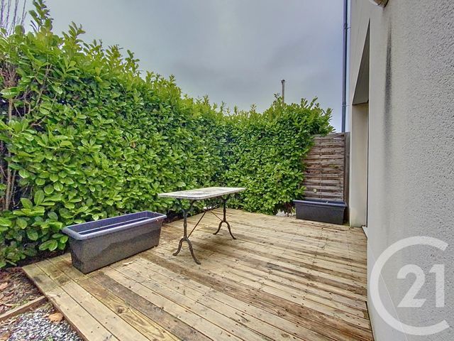 Appartement F3 à louer - 3 pièces - 53.81 m2 - ST ANDRE LES VERGERS - 10 - CHAMPAGNE-ARDENNE - Century 21 Martinot Immobilier