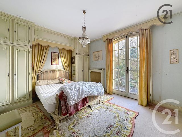 maison à vendre - 8 pièces - 217.0 m2 - ST ANDRE LES VERGERS - 10 - CHAMPAGNE-ARDENNE - Century 21 Martinot Immobilier