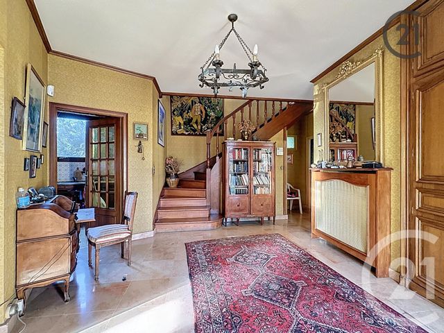 maison à vendre - 8 pièces - 217.0 m2 - ST ANDRE LES VERGERS - 10 - CHAMPAGNE-ARDENNE - Century 21 Martinot Immobilier