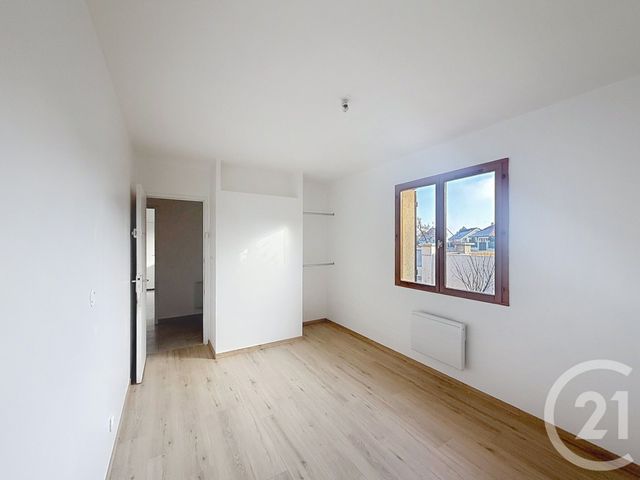 maison à louer - 4 pièces - 88.0 m2 - STE SAVINE - 10 - CHAMPAGNE-ARDENNE - Century 21 Martinot Immobilier