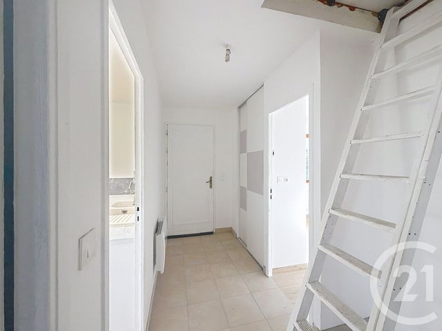 maison à louer - 4 pièces - 88.0 m2 - STE SAVINE - 10 - CHAMPAGNE-ARDENNE - Century 21 Martinot Immobilier