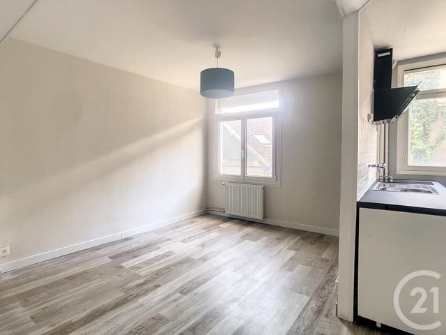 Appartement F2 à louer - 2 pièces - 41.39 m2 - TROYES - 10 - CHAMPAGNE-ARDENNE - Century 21 Martinot Immobilier
