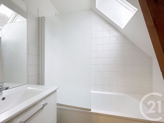 Appartement F2 à louer - 2 pièces - 34.33 m2 - TROYES - 10 - CHAMPAGNE-ARDENNE - Century 21 Martinot Immobilier