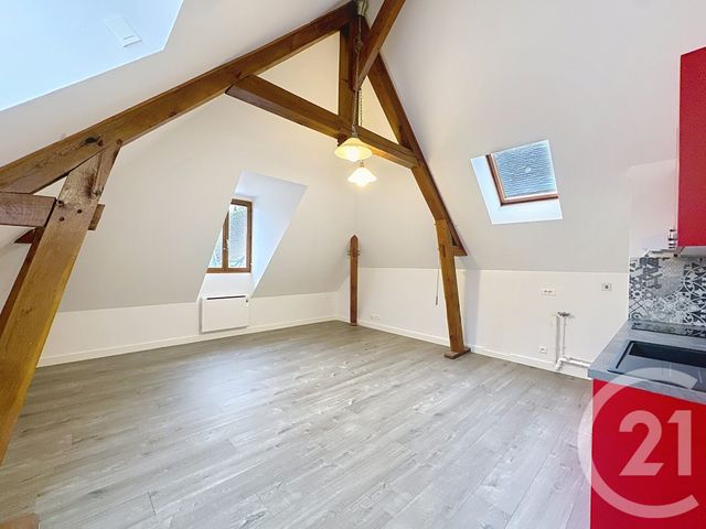 Appartement F2 à louer - 2 pièces - 34.33 m2 - TROYES - 10 - CHAMPAGNE-ARDENNE - Century 21 Martinot Immobilier