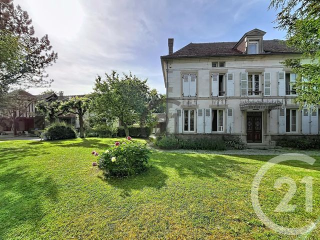 maison à vendre - 8 pièces - 191.0 m2 - NOGENT SUR AUBE - 10 - CHAMPAGNE-ARDENNE - Century 21 Martinot Immobilier