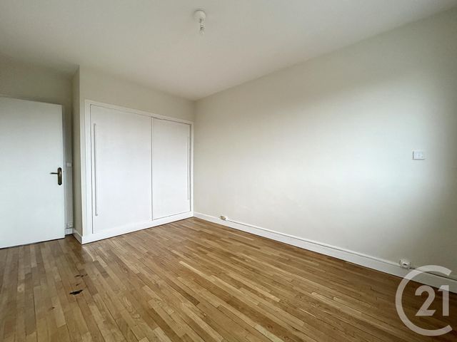 Appartement T3 à louer - 3 pièces - 66.97 m2 - TROYES - 10 - CHAMPAGNE-ARDENNE - Century 21 Martinot Immobilier