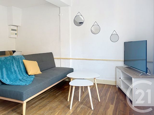 Appartement F1 à louer - 1 pièce - 33.0 m2 - TROYES - 10 - CHAMPAGNE-ARDENNE - Century 21 Martinot Immobilier