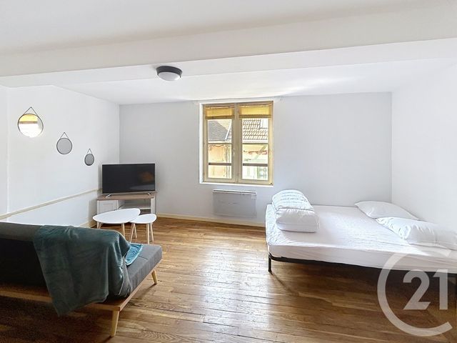 Appartement F1 à louer - 1 pièce - 33.0 m2 - TROYES - 10 - CHAMPAGNE-ARDENNE - Century 21 Martinot Immobilier
