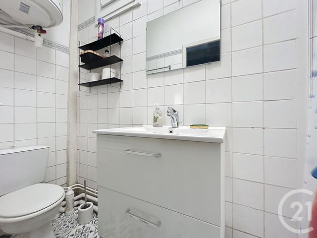 Appartement Studio à louer - 1 pièce - 31.95 m2 - TROYES - 10 - CHAMPAGNE-ARDENNE - Century 21 Martinot Immobilier