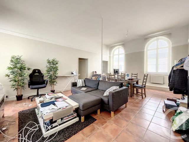 Appartement T3 à louer - 3 pièces - 74.0 m2 - TROYES - 10 - CHAMPAGNE-ARDENNE - Century 21 Martinot Immobilier