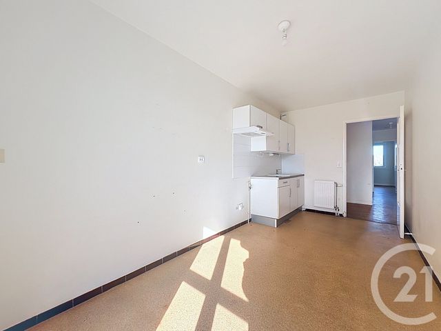 Appartement F3 à vendre - 3 pièces - 68.0 m2 - TROYES - 10 - CHAMPAGNE-ARDENNE - Century 21 Martinot Immobilier