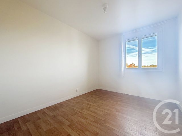 Appartement F3 à vendre - 3 pièces - 68.0 m2 - TROYES - 10 - CHAMPAGNE-ARDENNE - Century 21 Martinot Immobilier