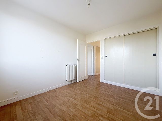 Appartement F3 à vendre - 3 pièces - 68.0 m2 - TROYES - 10 - CHAMPAGNE-ARDENNE - Century 21 Martinot Immobilier