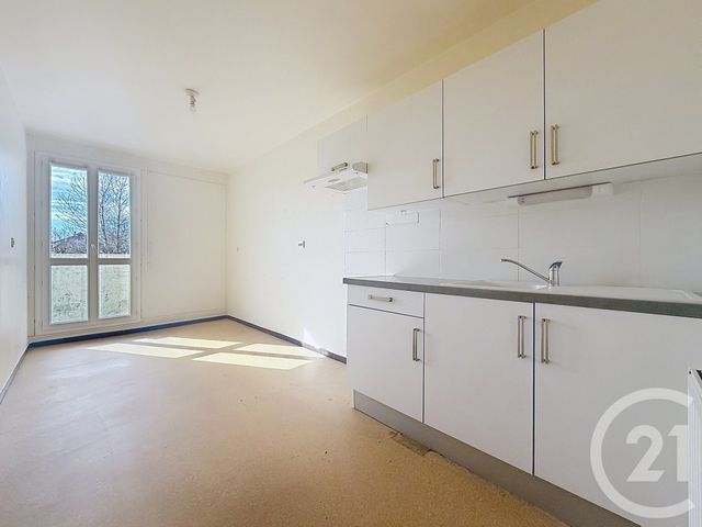 Appartement F3 à vendre - 3 pièces - 68.0 m2 - TROYES - 10 - CHAMPAGNE-ARDENNE - Century 21 Martinot Immobilier