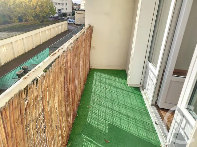 Appartement T4 à louer - 4 pièces - 73.0 m2 - ST ANDRE LES VERGERS - 10 - CHAMPAGNE-ARDENNE - Century 21 Martinot Immobilier