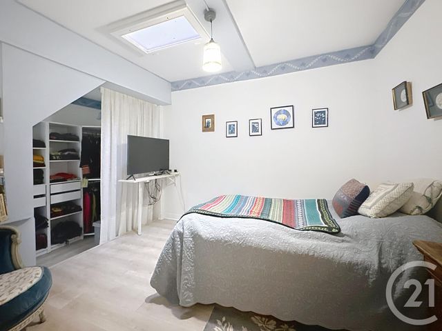 Appartement T4 à vendre - 5 pièces - 101.17 m2 - TROYES - 10 - CHAMPAGNE-ARDENNE - Century 21 Martinot Immobilier