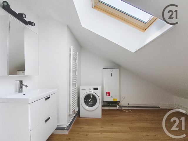 Appartement Studio à louer - 1 pièce - 25.0 m2 - TROYES - 10 - CHAMPAGNE-ARDENNE - Century 21 Martinot Immobilier