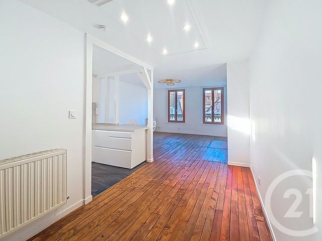 Appartement à vendre - 3 pièces - 68.0 m2 - TROYES - 10 - CHAMPAGNE-ARDENNE - Century 21 Martinot Immobilier