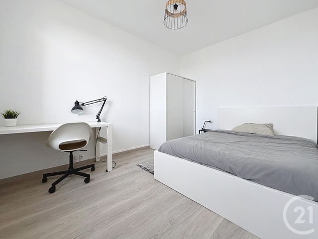 Appartement F4 à vendre - 4 pièces - 75.0 m2 - ST ANDRE LES VERGERS - 10 - CHAMPAGNE-ARDENNE - Century 21 Martinot Immobilier