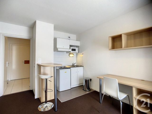 Appartement F1 à louer - 1 pièce - 21.45 m2 - TROYES - 10 - CHAMPAGNE-ARDENNE - Century 21 Martinot Immobilier