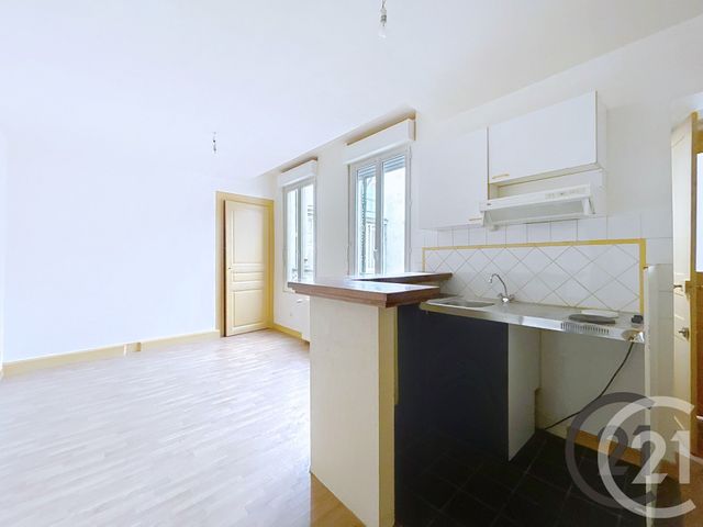 Appartement Studio à vendre - 1 pièce - 22.13 m2 - TROYES - 10 - CHAMPAGNE-ARDENNE - Century 21 Martinot Immobilier