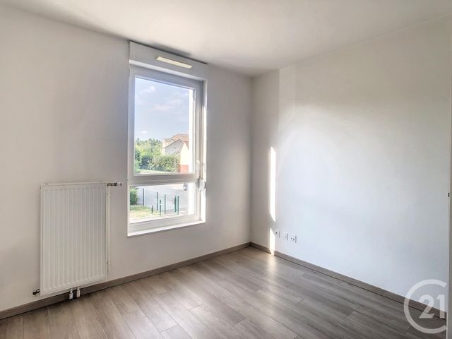 Appartement F2 à louer - 2 pièces - 41.66 m2 - ST ANDRE LES VERGERS - 10 - CHAMPAGNE-ARDENNE - Century 21 Martinot Immobilier