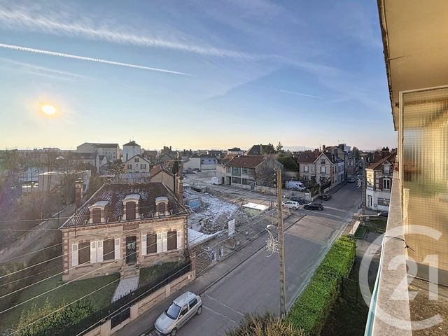 Appartement F2 à louer - 2 pièces - 65.0 m2 - TROYES - 10 - CHAMPAGNE-ARDENNE - Century 21 Martinot Immobilier