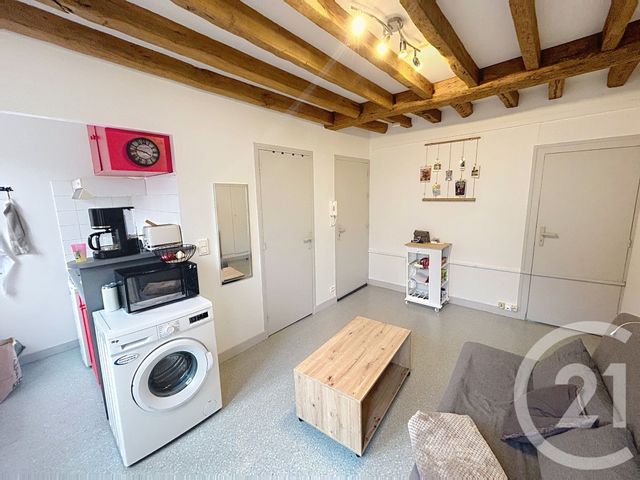 Appartement F2 à louer - 2 pièces - 23.99 m2 - TROYES - 10 - CHAMPAGNE-ARDENNE - Century 21 Martinot Immobilier