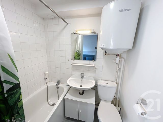 Appartement F2 à louer - 2 pièces - 23.99 m2 - TROYES - 10 - CHAMPAGNE-ARDENNE - Century 21 Martinot Immobilier