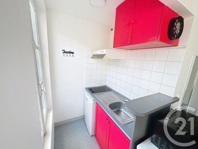 Appartement F2 à louer - 2 pièces - 23.99 m2 - TROYES - 10 - CHAMPAGNE-ARDENNE - Century 21 Martinot Immobilier