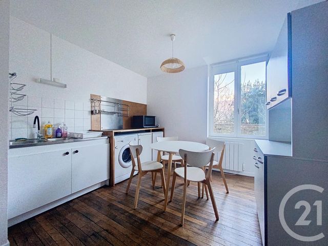 Appartement T1 à louer - 1 pièce - 34.0 m2 - TROYES - 10 - CHAMPAGNE-ARDENNE - Century 21 Martinot Immobilier
