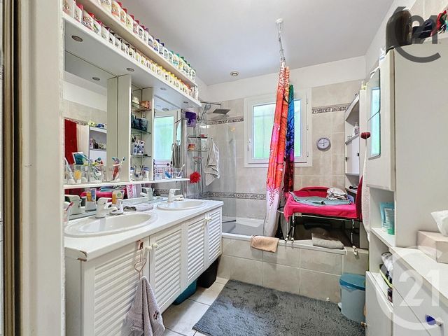 maison à vendre - 5 pièces - 121.4 m2 - STE SAVINE - 10 - CHAMPAGNE-ARDENNE - Century 21 Martinot Immobilier