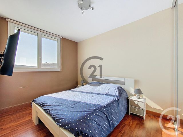 Appartement T3 à vendre - 3 pièces - 70.31 m2 - TROYES - 10 - CHAMPAGNE-ARDENNE - Century 21 Martinot Immobilier