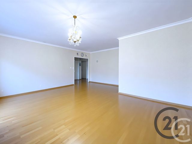 Appartement F3 à vendre - 3 pièces - 93.65 m2 - TROYES - 10 - CHAMPAGNE-ARDENNE - Century 21 Martinot Immobilier