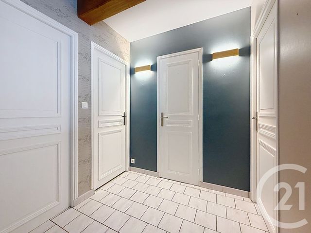 Appartement F4 à vendre - 4 pièces - 79.0 m2 - ST ANDRE LES VERGERS - 10 - CHAMPAGNE-ARDENNE - Century 21 Martinot Immobilier