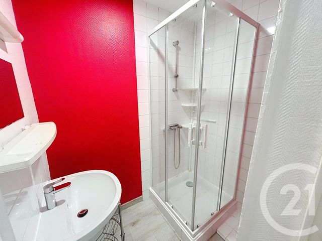 Appartement Studio à louer - 1 pièce - 29.86 m2 - TROYES - 10 - CHAMPAGNE-ARDENNE - Century 21 Martinot Immobilier