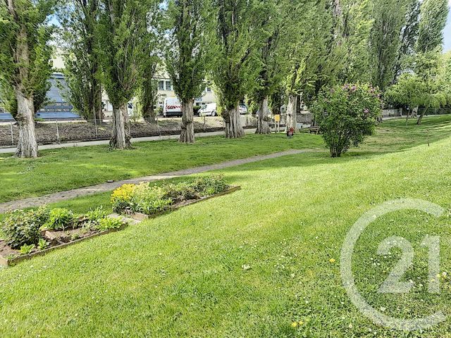 Appartement F4 à louer - 4 pièces - 71.0 m2 - TROYES - 10 - CHAMPAGNE-ARDENNE - Century 21 Martinot Immobilier