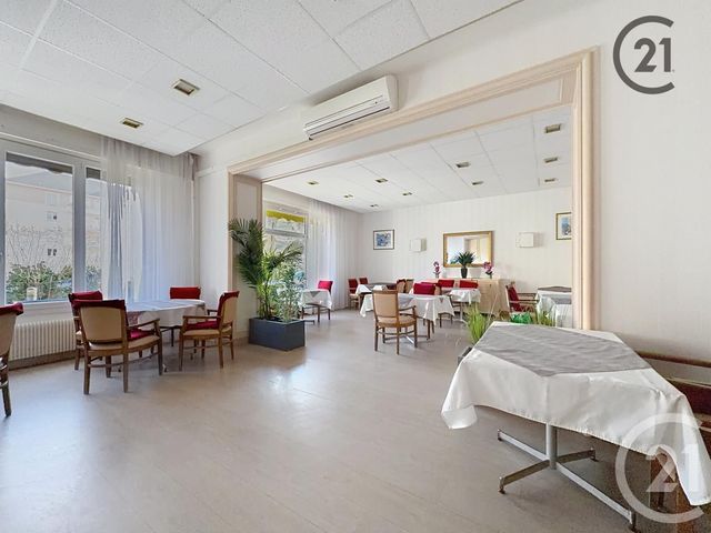 Appartement T2 à louer - 2 pièces - 61.7 m2 - TROYES - 10 - CHAMPAGNE-ARDENNE - Century 21 Martinot Immobilier