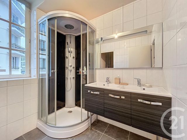 Appartement T2 à louer - 2 pièces - 54.91 m2 - TROYES - 10 - CHAMPAGNE-ARDENNE - Century 21 Martinot Immobilier