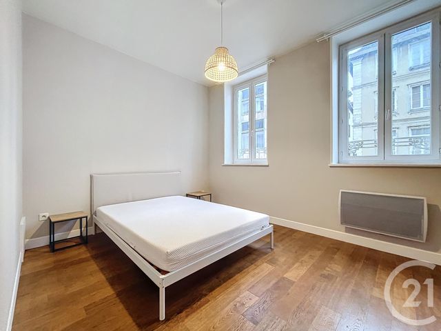 Appartement T2 à louer - 2 pièces - 54.91 m2 - TROYES - 10 - CHAMPAGNE-ARDENNE - Century 21 Martinot Immobilier