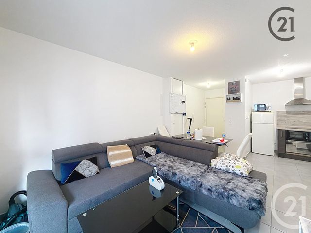 Appartement F2 à vendre - 2 pièces - 38.0 m2 - TROYES - 10 - CHAMPAGNE-ARDENNE - Century 21 Martinot Immobilier