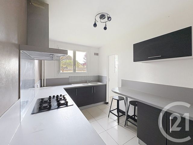 Appartement F2 à louer - 2 pièces - 53.0 m2 - TROYES - 10 - CHAMPAGNE-ARDENNE - Century 21 Martinot Immobilier