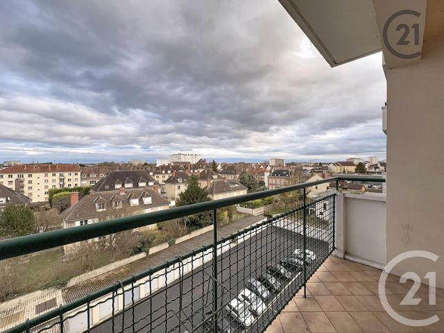 Appartement T3 à louer - 3 pièces - 66.32 m2 - TROYES - 10 - CHAMPAGNE-ARDENNE - Century 21 Martinot Immobilier