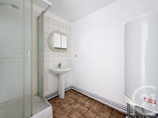 Appartement F2 à louer - 2 pièces - 32.4 m2 - TROYES - 10 - CHAMPAGNE-ARDENNE - Century 21 Martinot Immobilier