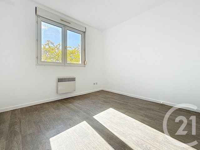 Appartement F2 à louer - 2 pièces - 32.4 m2 - TROYES - 10 - CHAMPAGNE-ARDENNE - Century 21 Martinot Immobilier