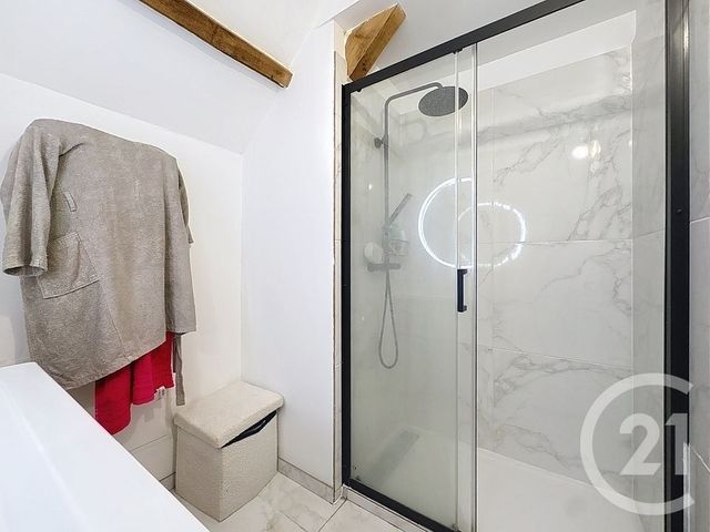 Appartement à vendre - 2 pièces - 48.0 m2 - TROYES - 10 - CHAMPAGNE-ARDENNE - Century 21 Martinot Immobilier