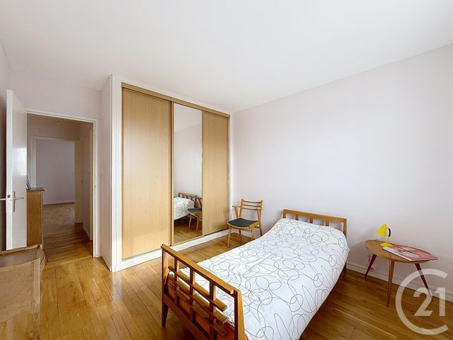 Appartement à vendre - 5 pièces - 91.0 m2 - ST ANDRE LES VERGERS - 10 - CHAMPAGNE-ARDENNE - Century 21 Martinot Immobilier